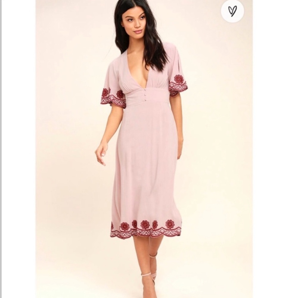 Lulus mauve pink & Burgundy embroidered  floral midi dress - Picture 2 of 12